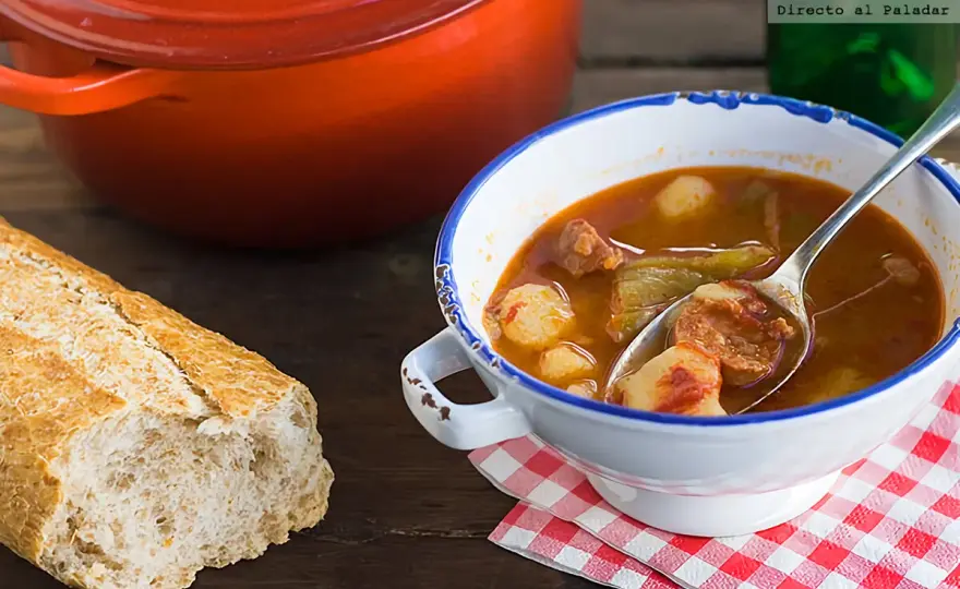 Patatas a la riojana caseras con el caldo perfecto