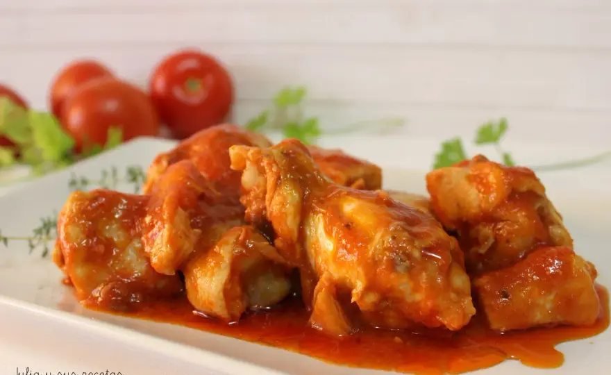 Pollo con tomate tierno y salsa casera, paso a paso