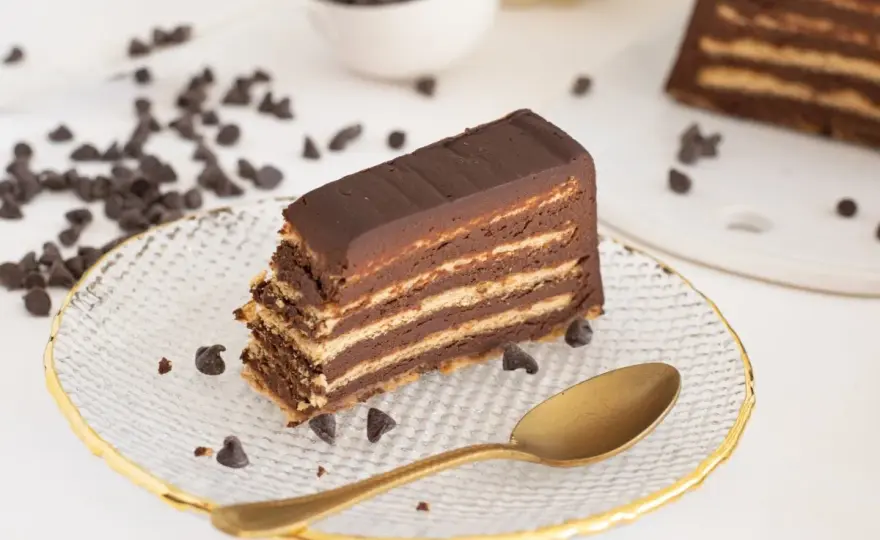 Tarta de galletas de la abuela sin horno y con chocolate
